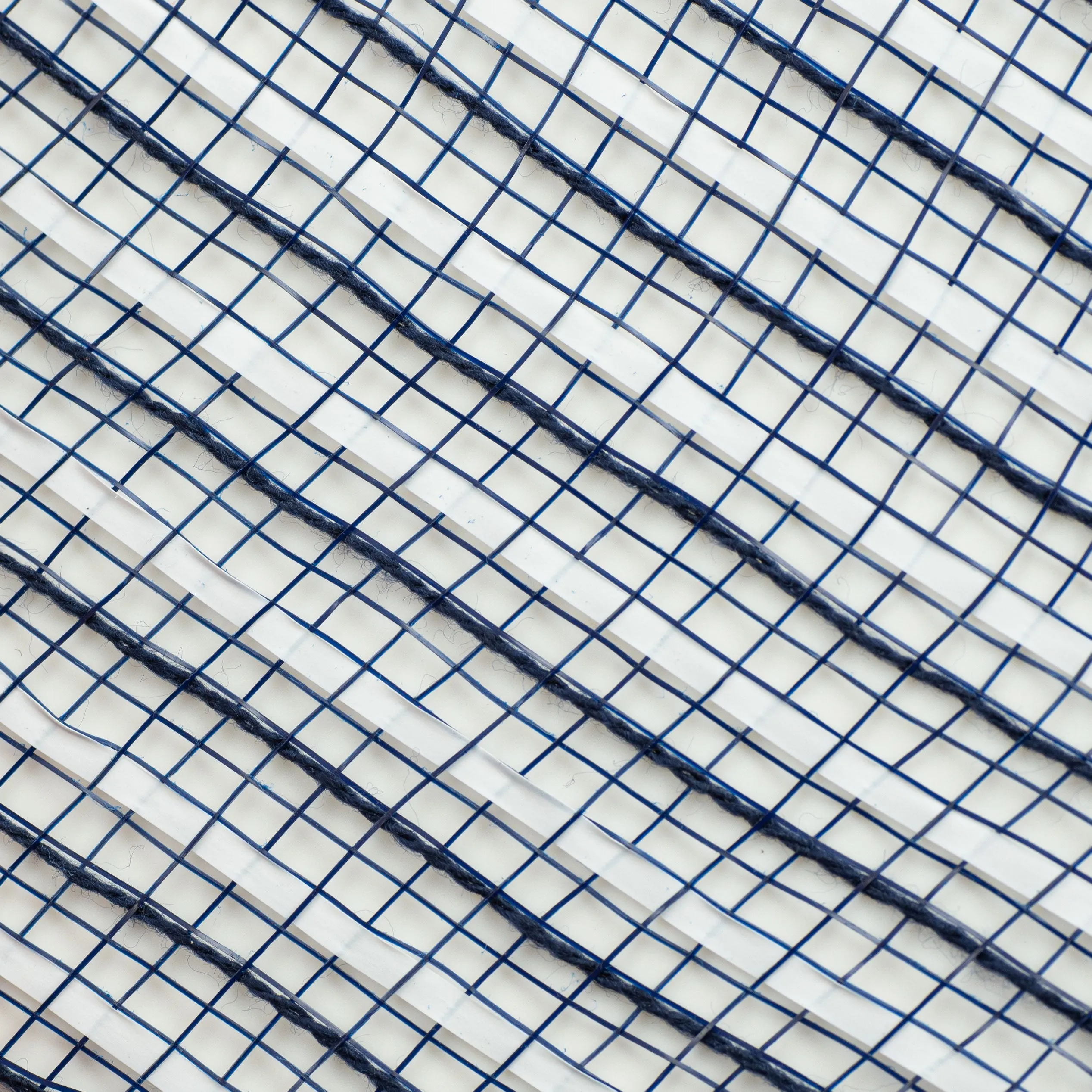 10" Fabric Stripe Mesh: Navy & White
