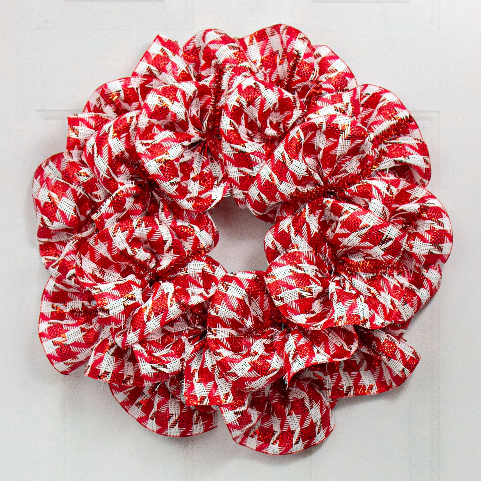 10" Houndstooth Woven Mesh: Red & White