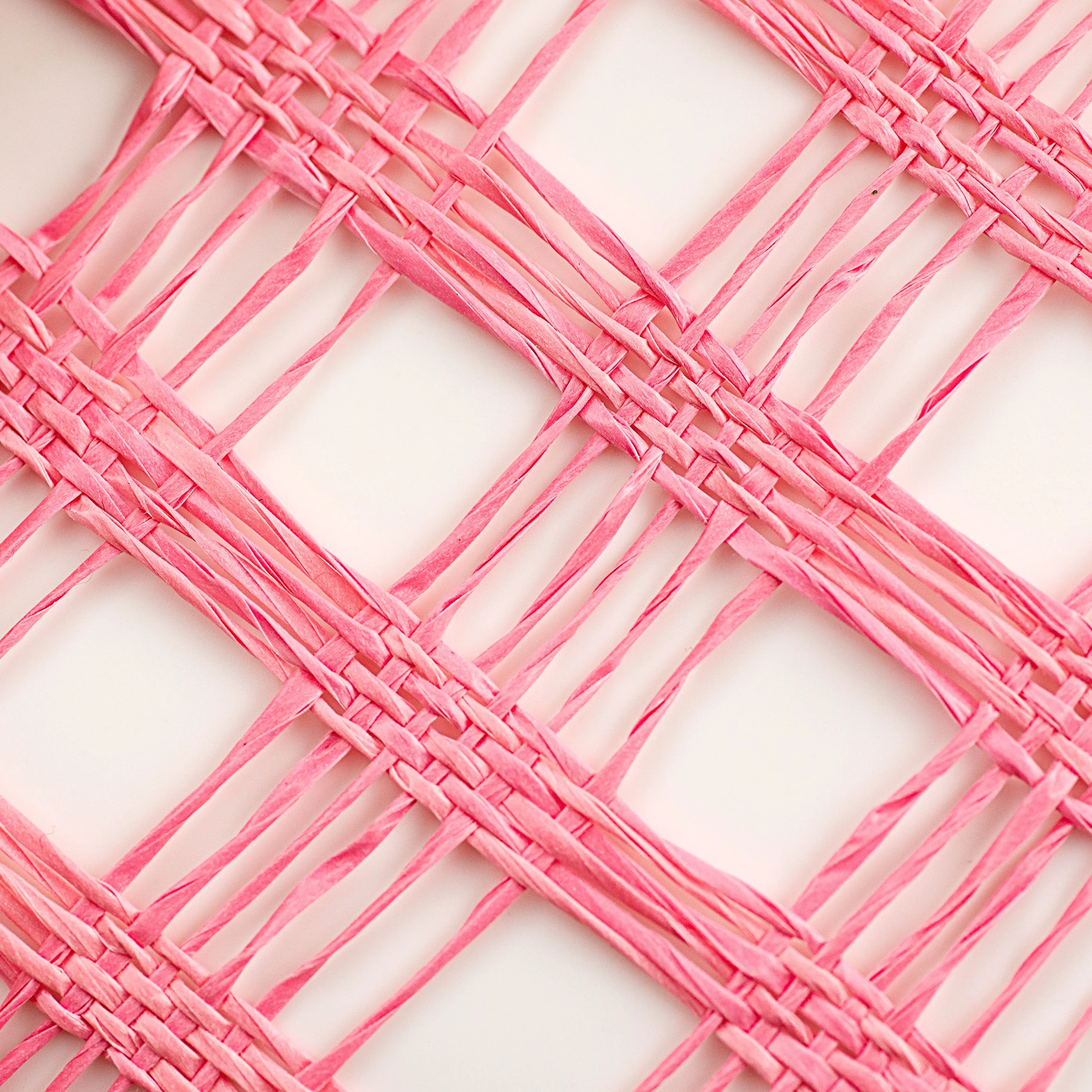 10" Poly Burlap Check Mesh: Pink