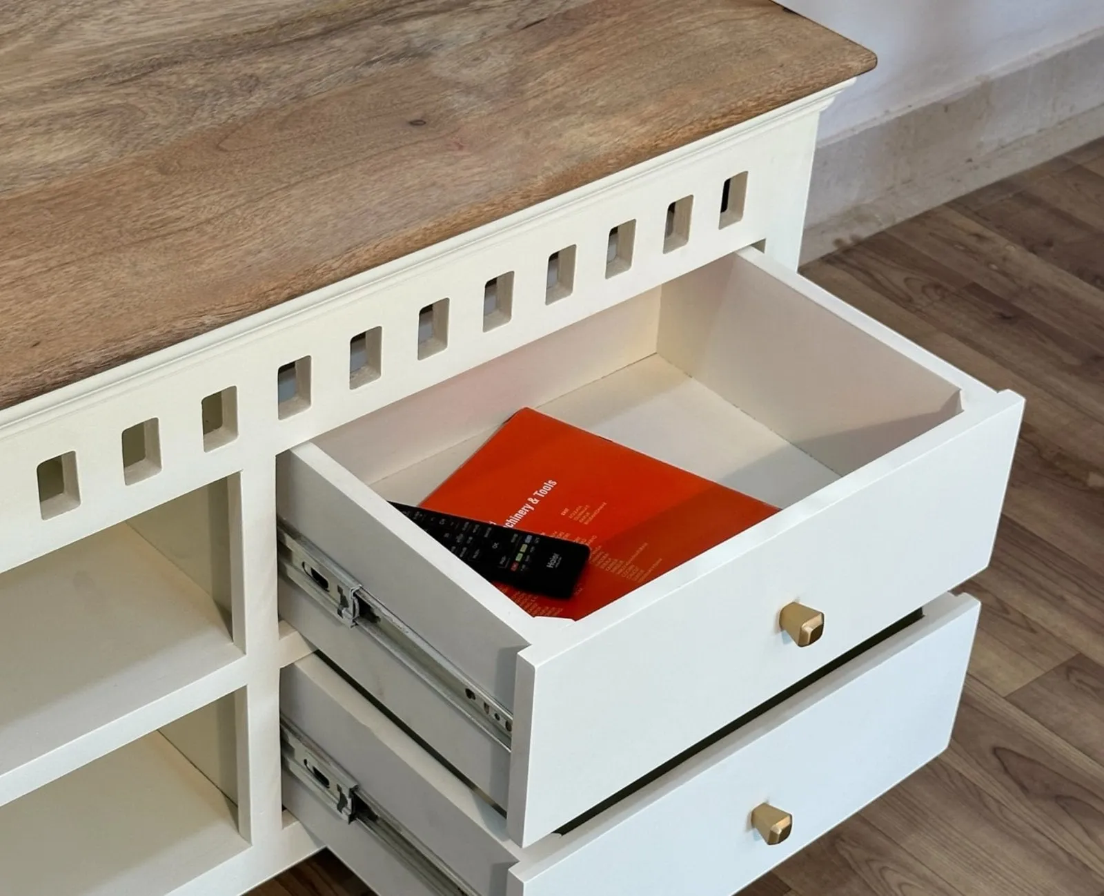 Alexandria Solid Wood TV Cabinet- Four Drawer