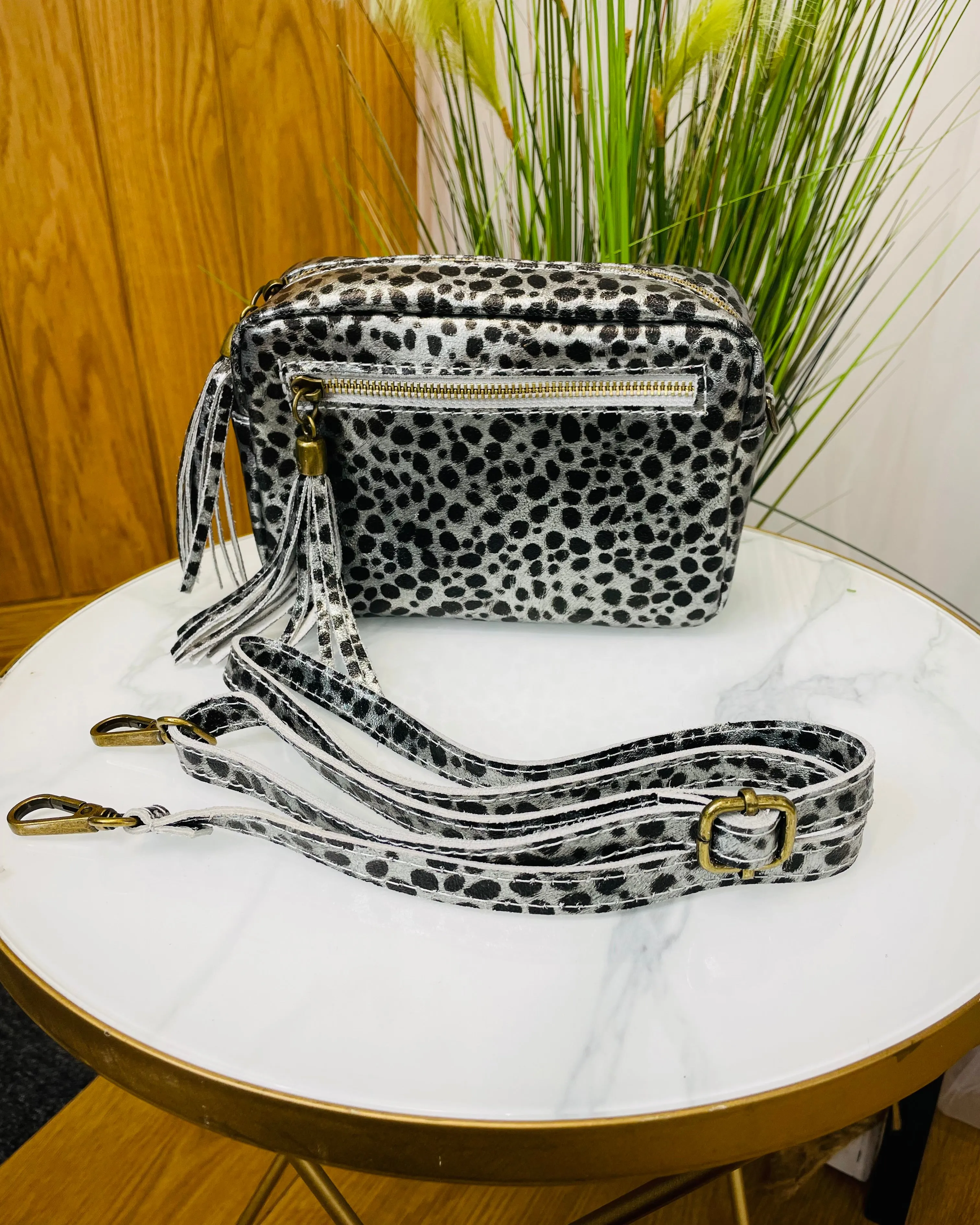 Alison Camera Bag - Metallic Animal Silver