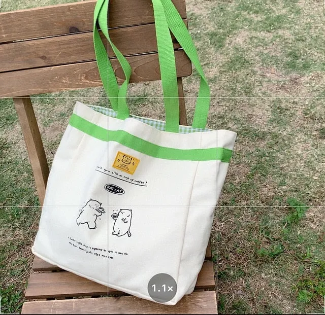 Animal Friends Print Canvas Toe Bag