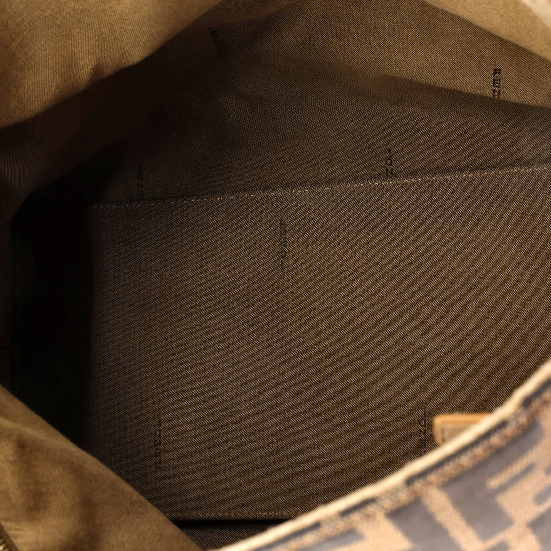 Buckle Strap Hobo Zucca Canvas Large
