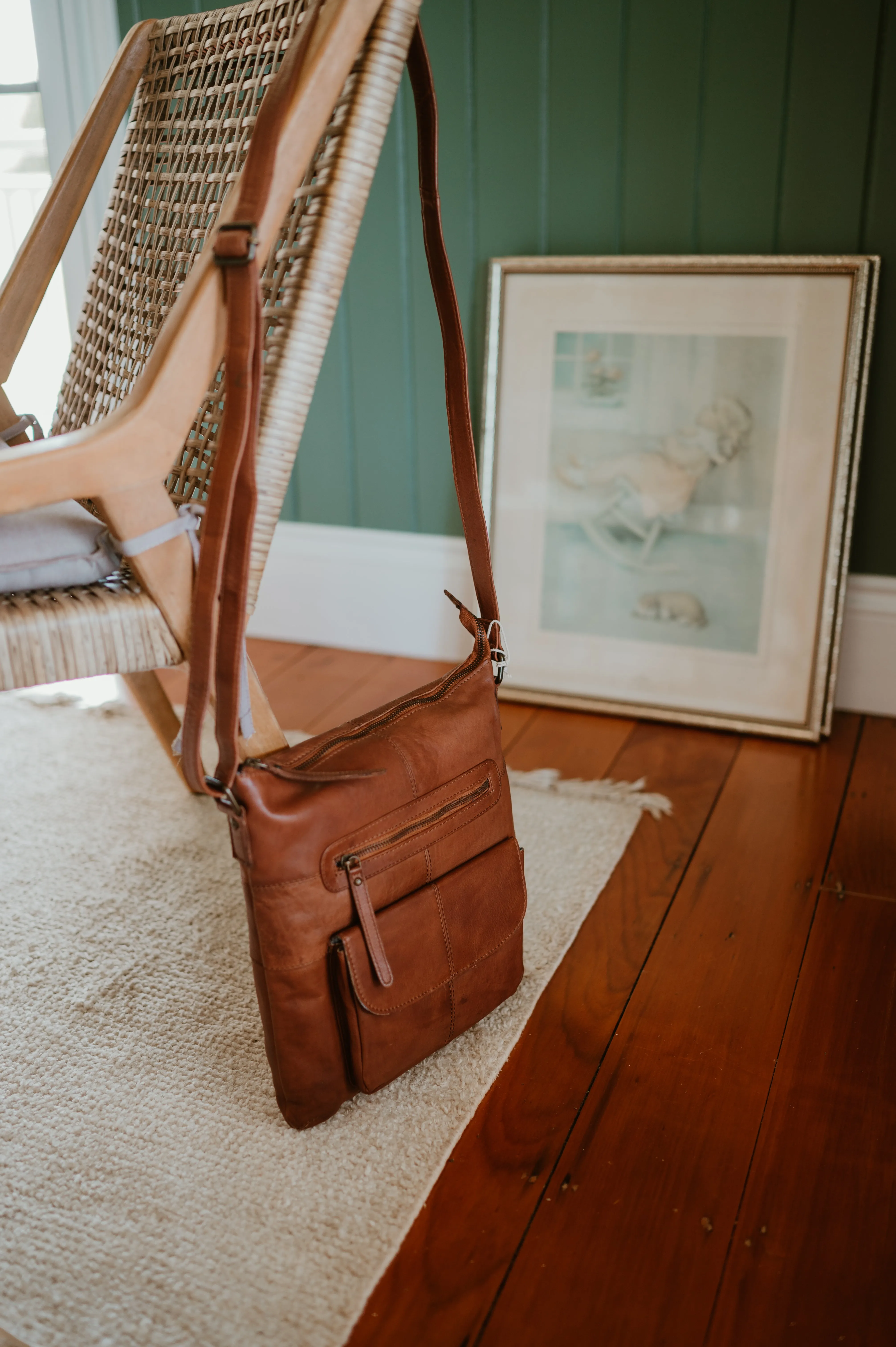 Carolina sling bag