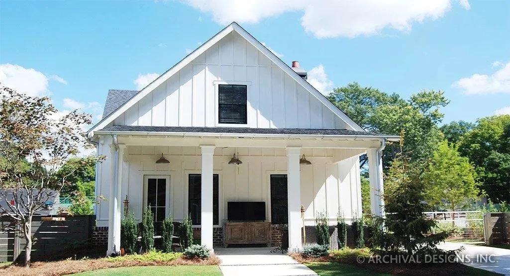 Charming 3-Bedroom Home with Covered Porch and Spacious Design