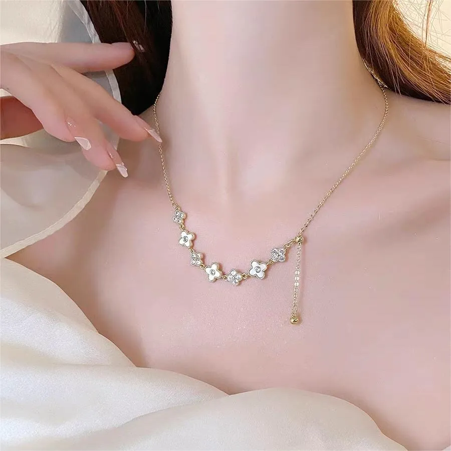 Charming Natural Pearl Shell Floral Necklace