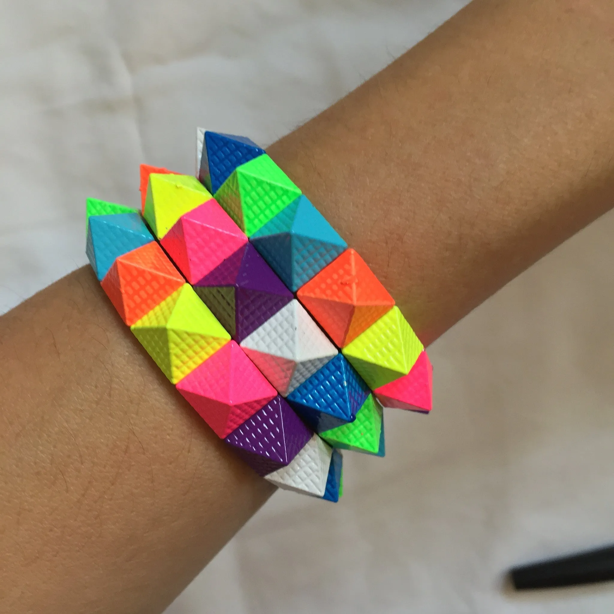 Colored Tri Skin Pyramid
