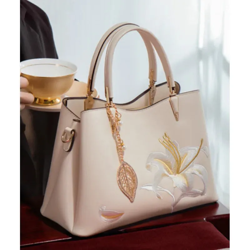 Embroidered Large Capacity Shoulder Bag