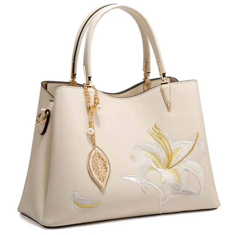 Embroidered Large Capacity Shoulder Bag