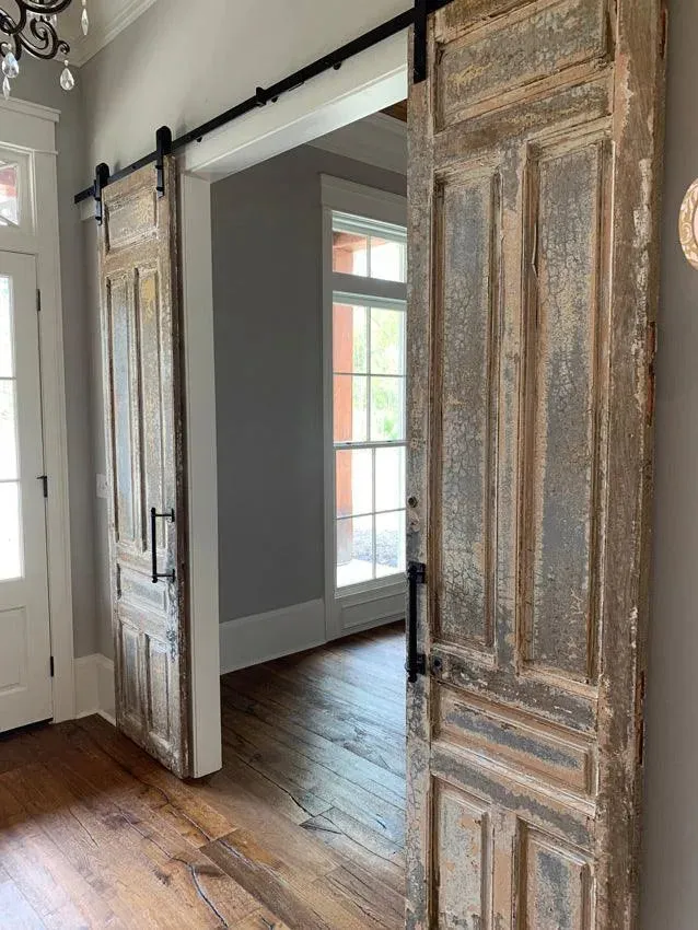 Experience Spacious Luxury: Stunning 4-Bedroom Home with Versatile Bonus Room
