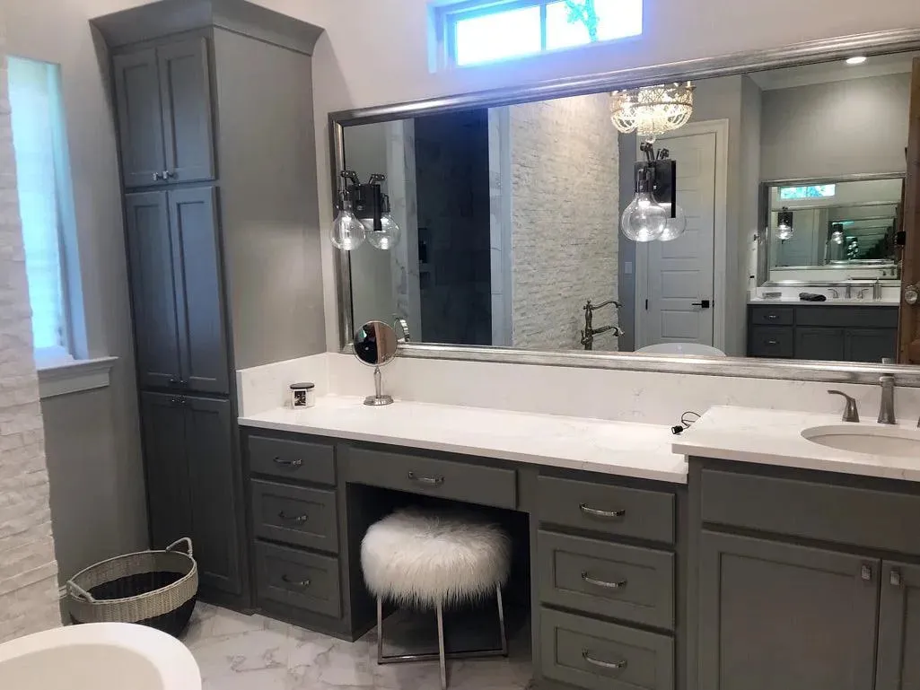 Experience Spacious Luxury: Stunning 4-Bedroom Home with Versatile Bonus Room