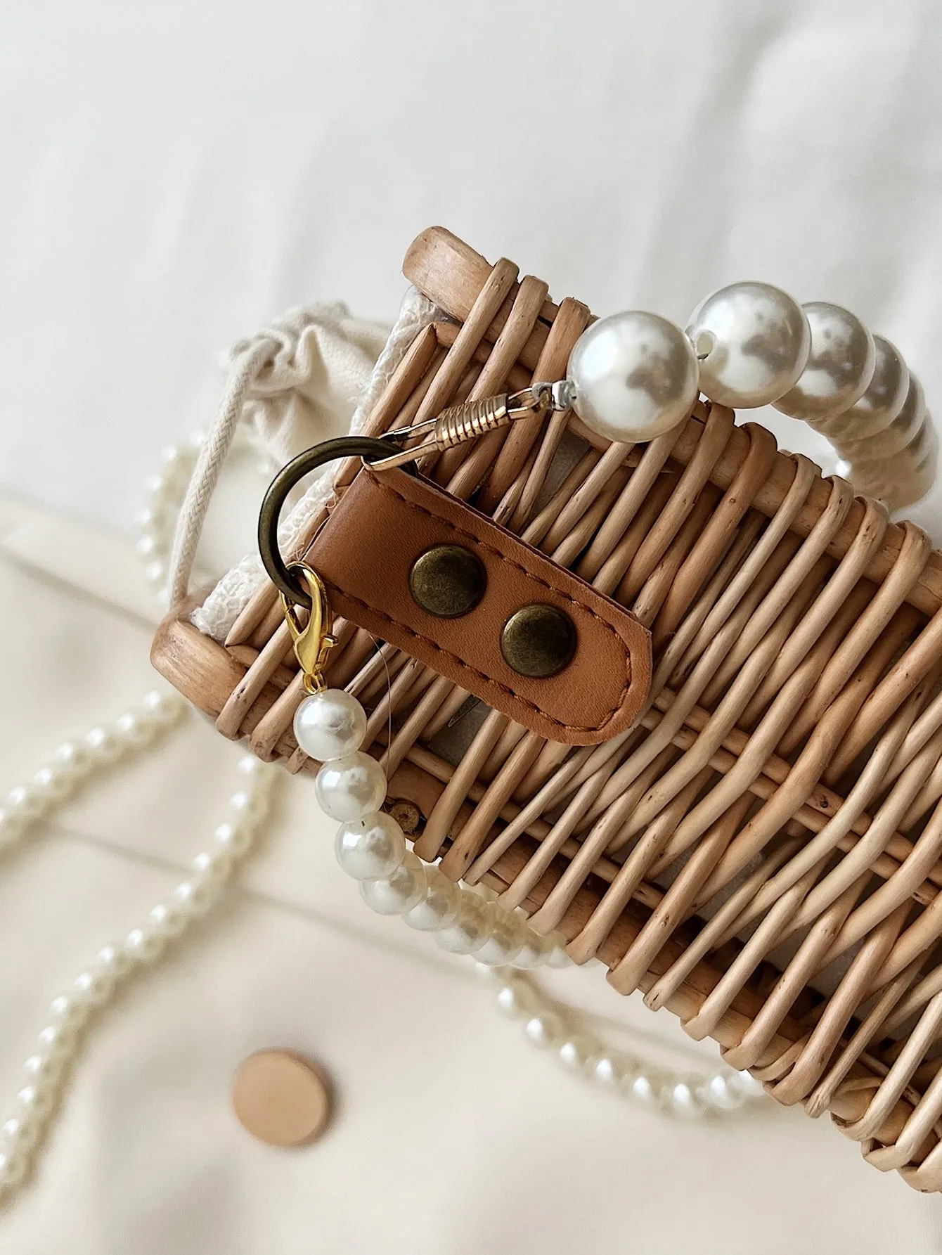 Faux Pearl  CROSSBODY Straw Bag