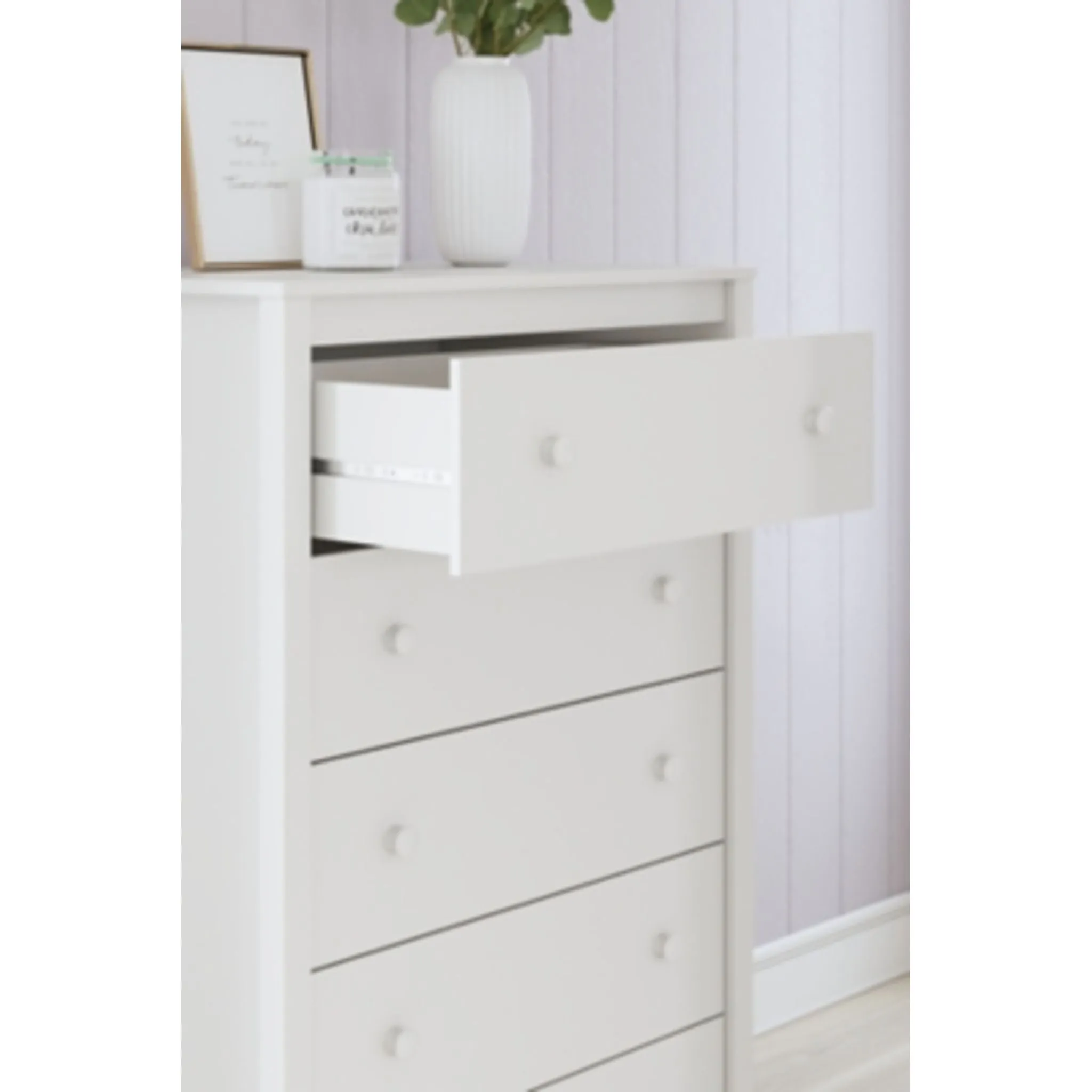 Hallityn Chest
