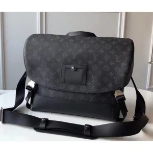 Men&#8217;s Messenger Mm Voyager In Monogram Eclipse Canvas M40510 2018