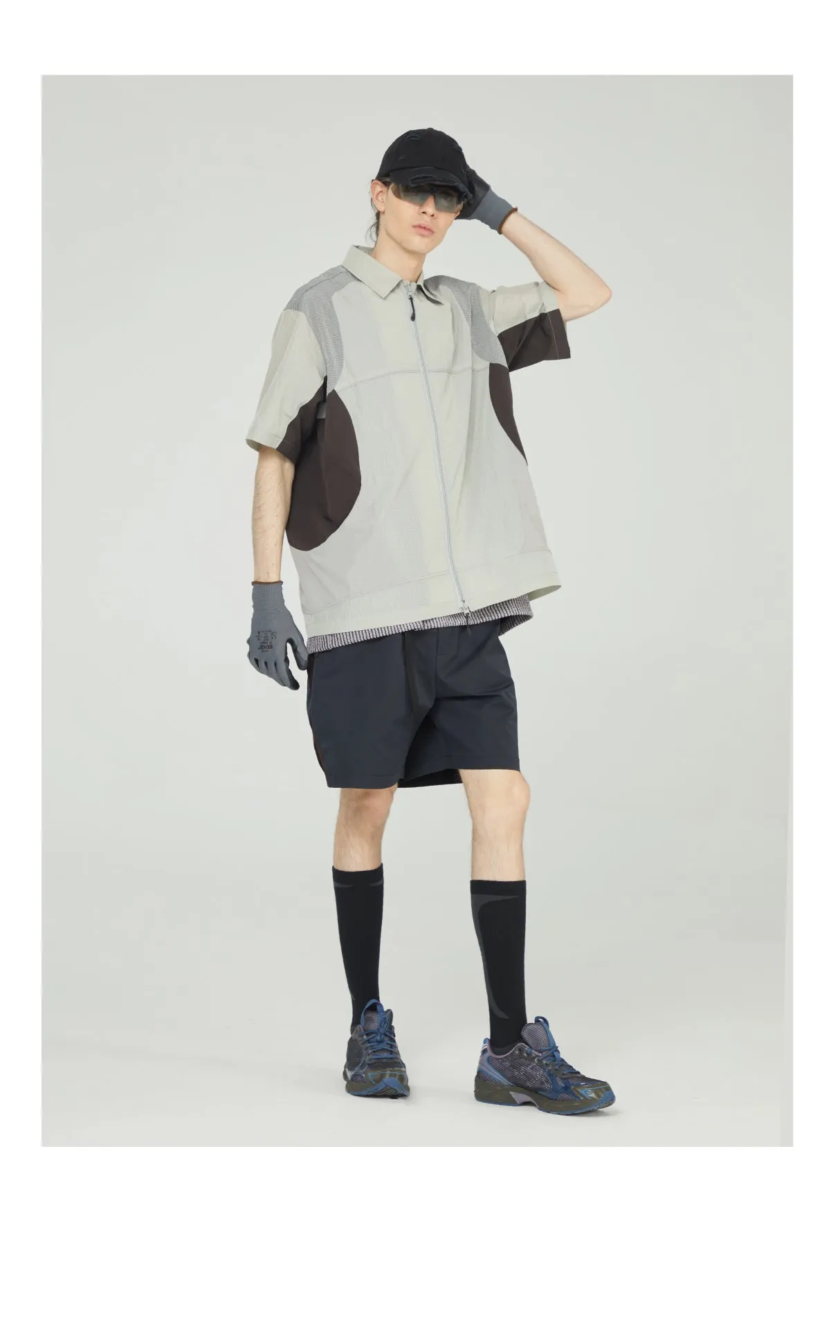 Multi-colored splicing zipper shirt