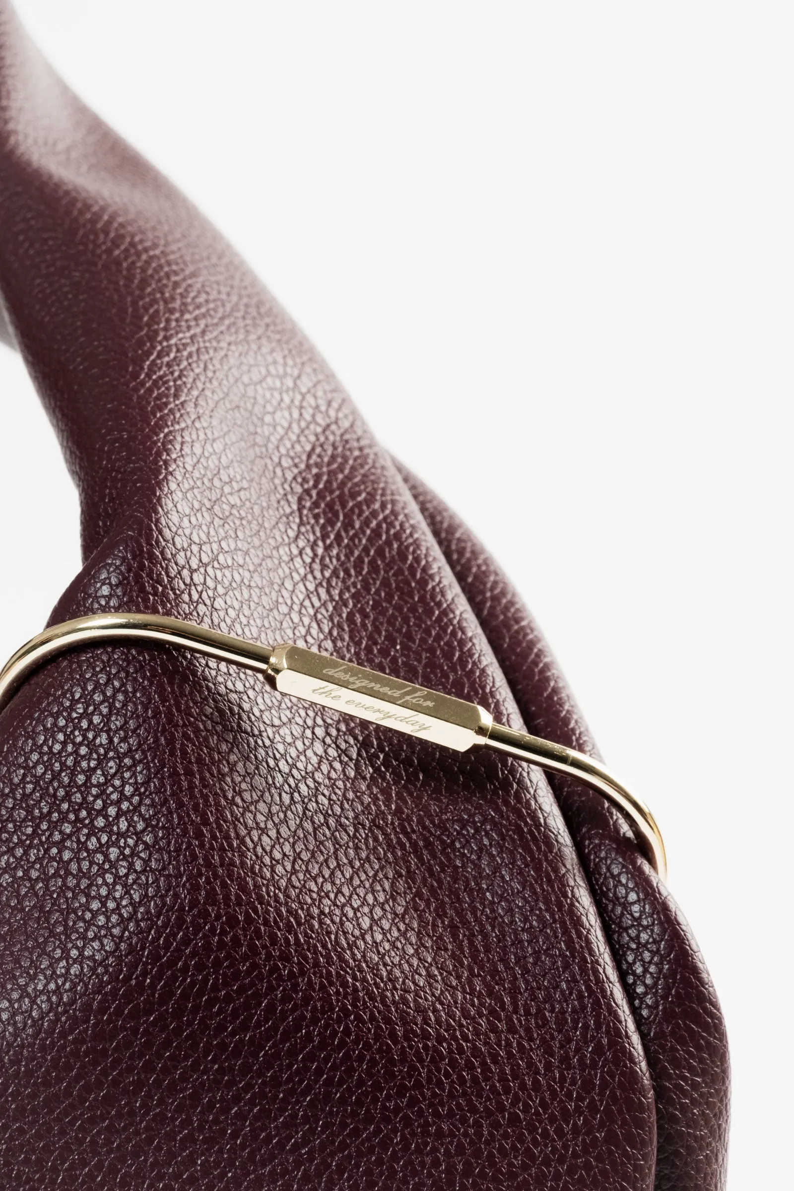 [ON HAND] Large Hobo Bag in Gold (Heavy Pebbled)