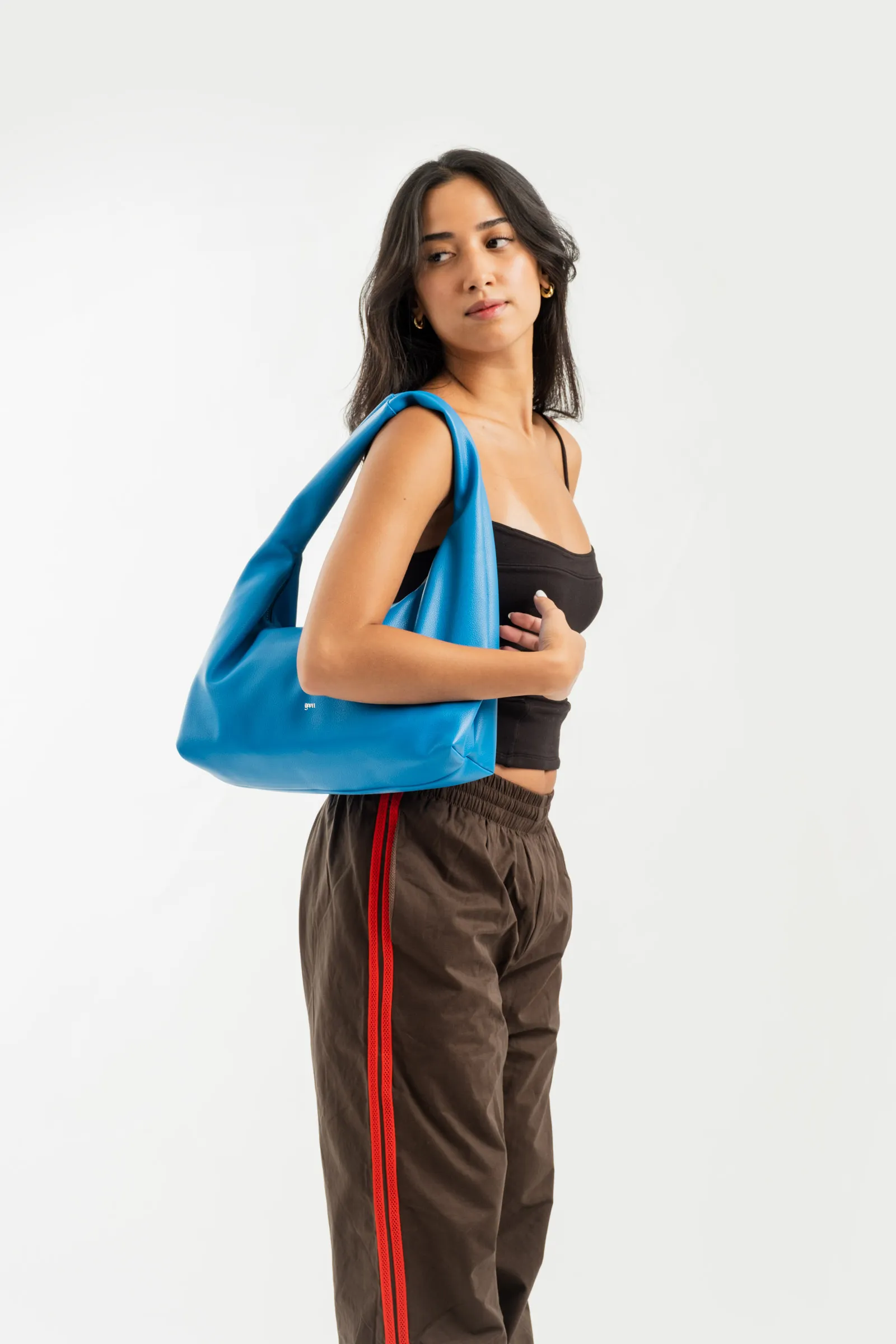 [ON HAND] Medium Hobo Bag in Azure (Light Pebbled)