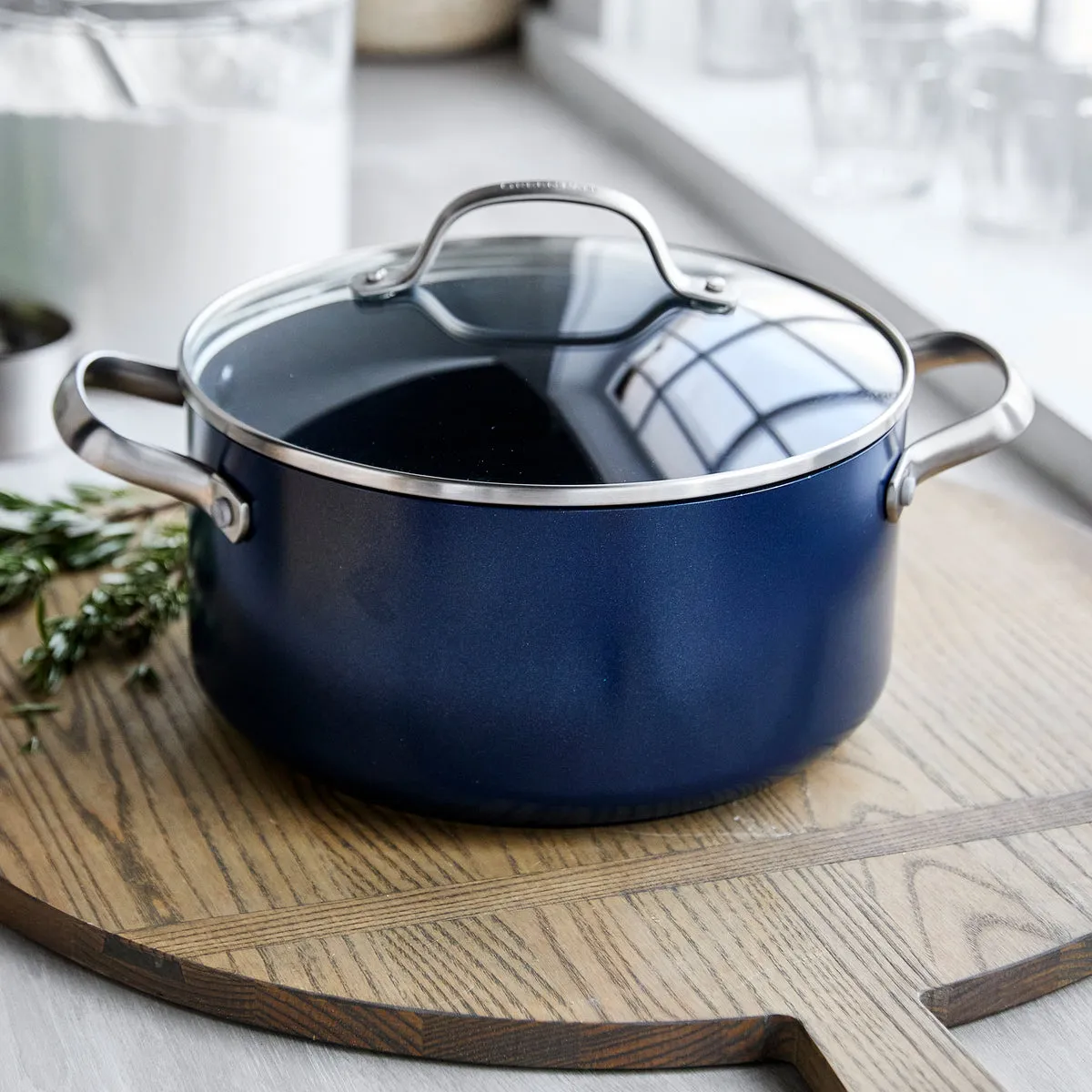 Performance Pro Ceramic Nonstick 5.5-Quart Stockpot with Lid