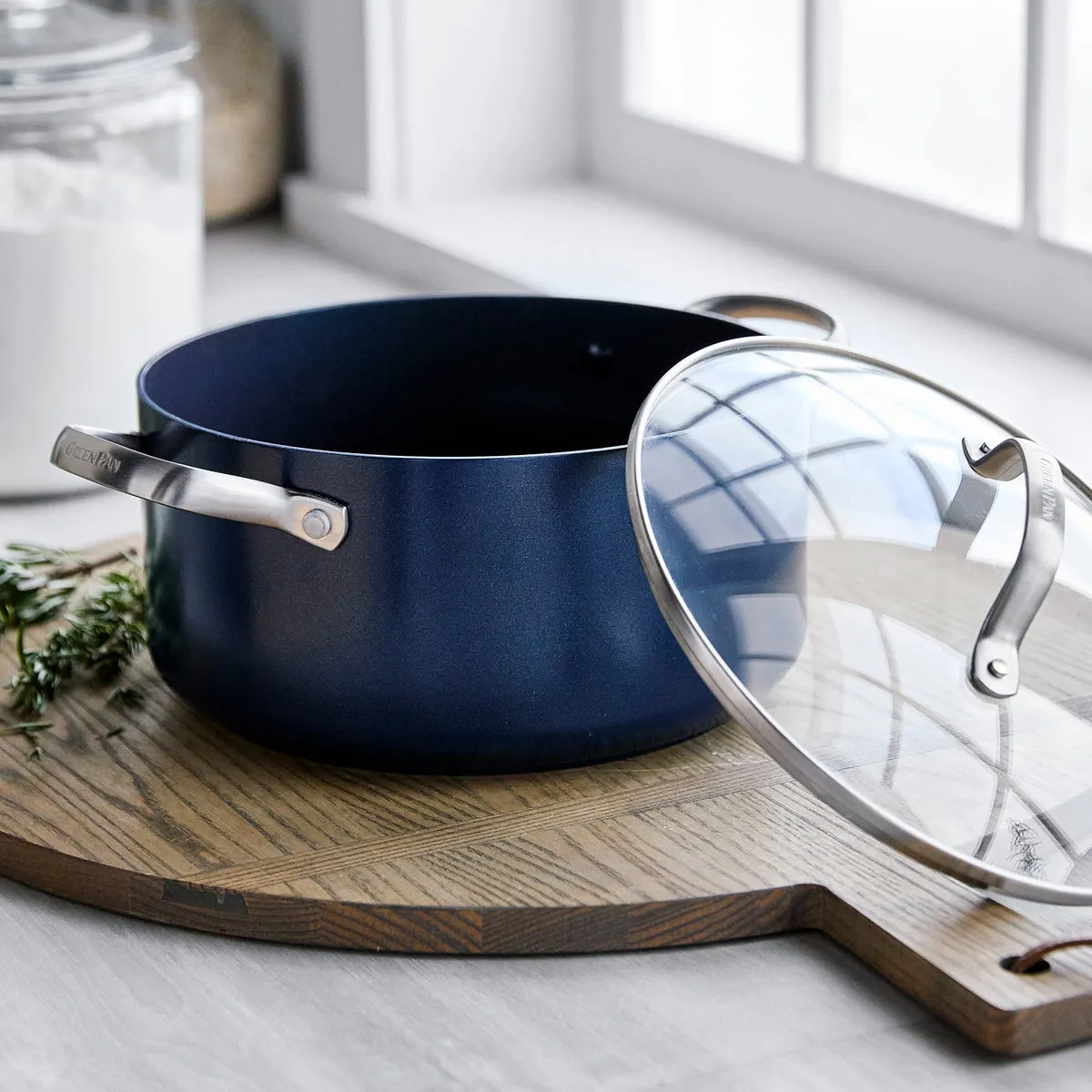 Performance Pro Ceramic Nonstick 5.5-Quart Stockpot with Lid