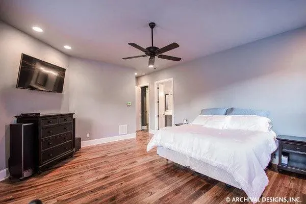 Spacious 3-Bedroom Home with Bonus Room and Luxurious Features