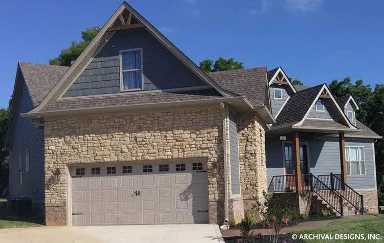 Spacious 3-Bedroom Home with Bonus Room and Luxurious Features