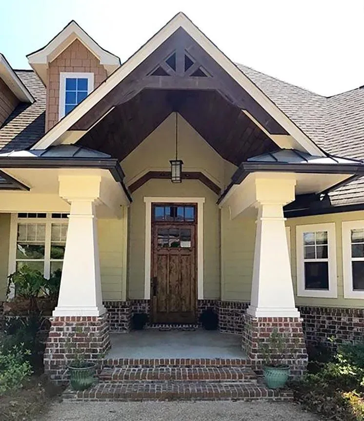 Spacious Family Home with Bonus Room and Side-Load Garage