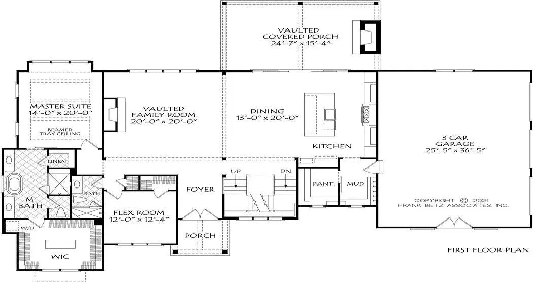 Spacious Family Retreat: Modern Living with Thoughtful Design