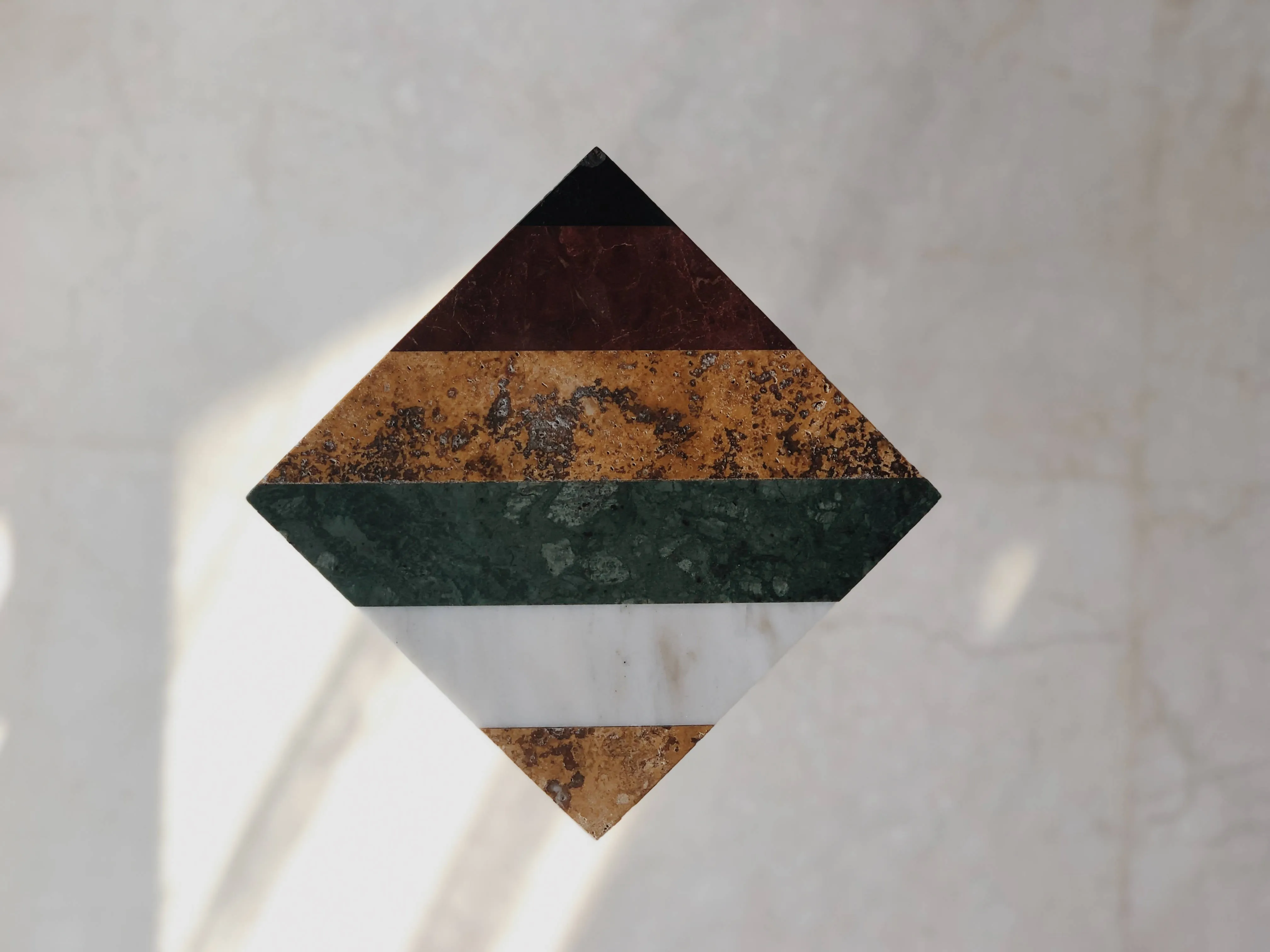 STELLA C shaped base
