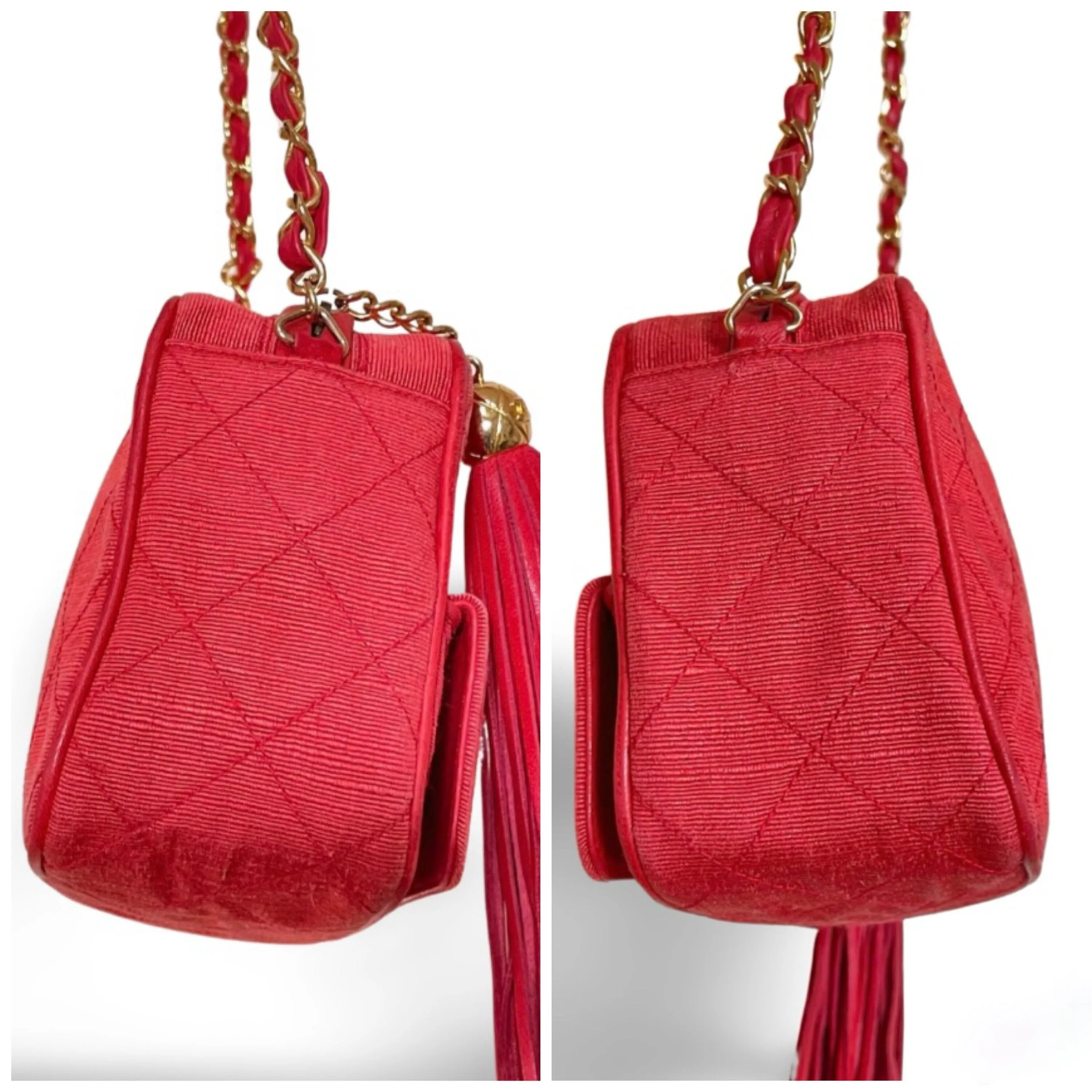 Vintage CHANEL red woven canvas camera bag style shoulder bag with a tassel and CC mark. Rare masterpiece. 060130ac5