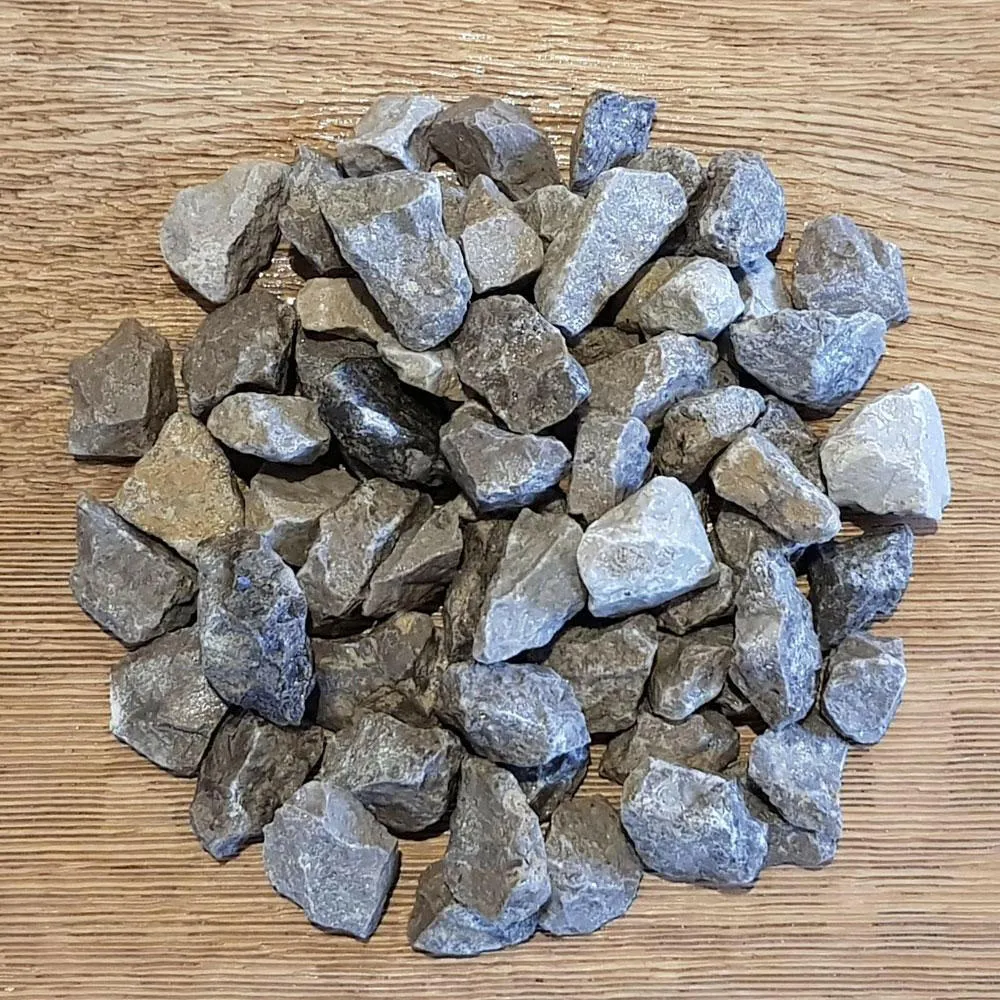 White/Grey Limestone Gravel Chippings Sample